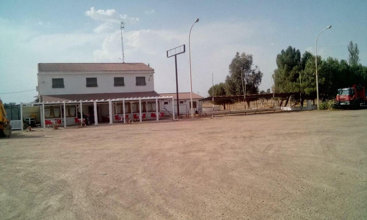 Hostal La Ponderosa Sancti Spíritus Esterno foto