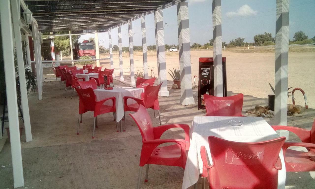 Hostal La Ponderosa Sancti Spíritus Esterno foto
